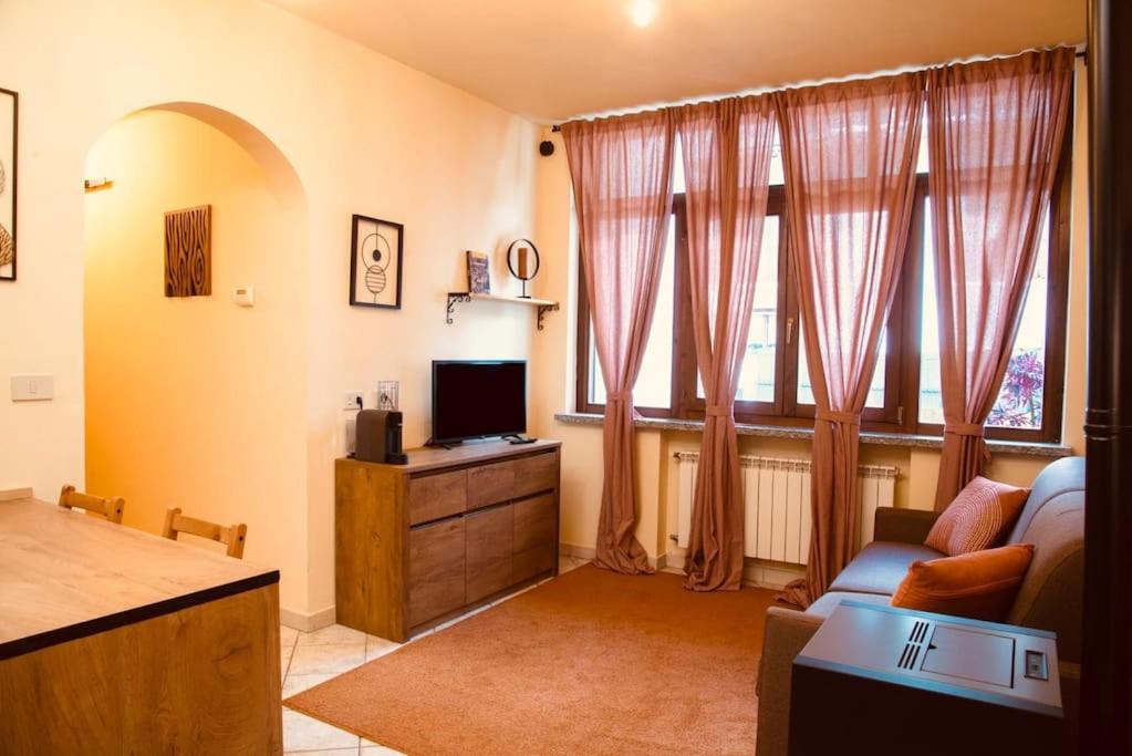Relax Home,Nel Cuore Della Valle D'Aosta มองต์โจเวต ภายนอก รูปภาพ