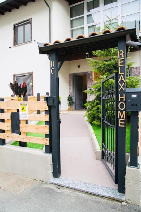 Relax Home,Nel Cuore Della Valle D'Aosta มองต์โจเวต ภายนอก รูปภาพ